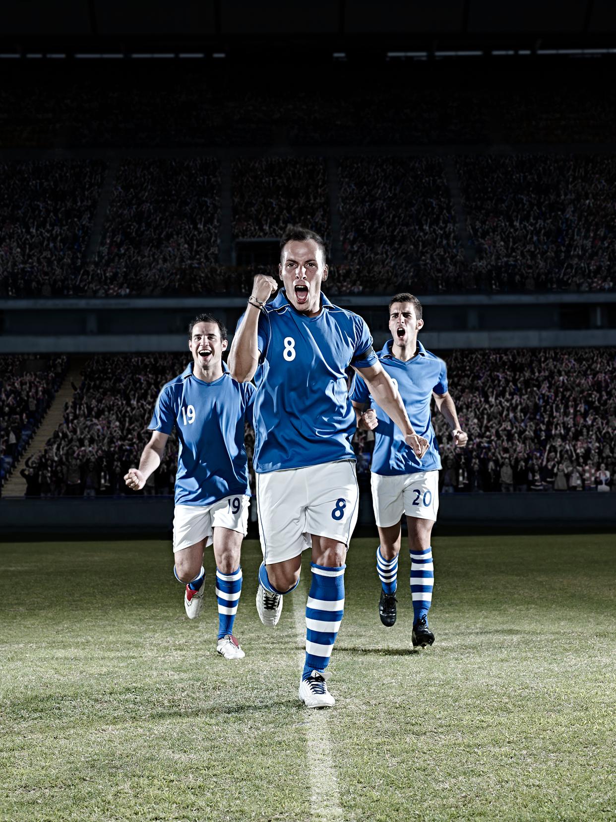 包含转会期曼城调整名单以备欧超杯;回应争议环节打磨;球迷炸锅;身体对抗强度拉满的词条 包含转会期曼城调整名单以备欧超杯;回应争议环节打磨;球迷炸锅;身体对抗强度拉满的词条