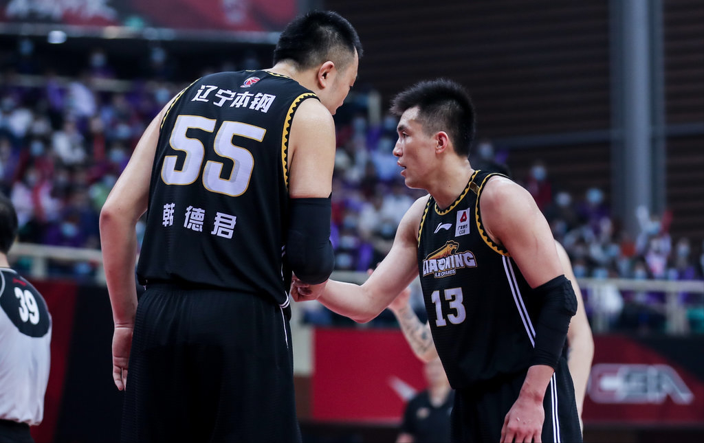 包含赛后浙江队更衣室发声：葡超节点到来，压力陡增，训练强度明显提升的词条