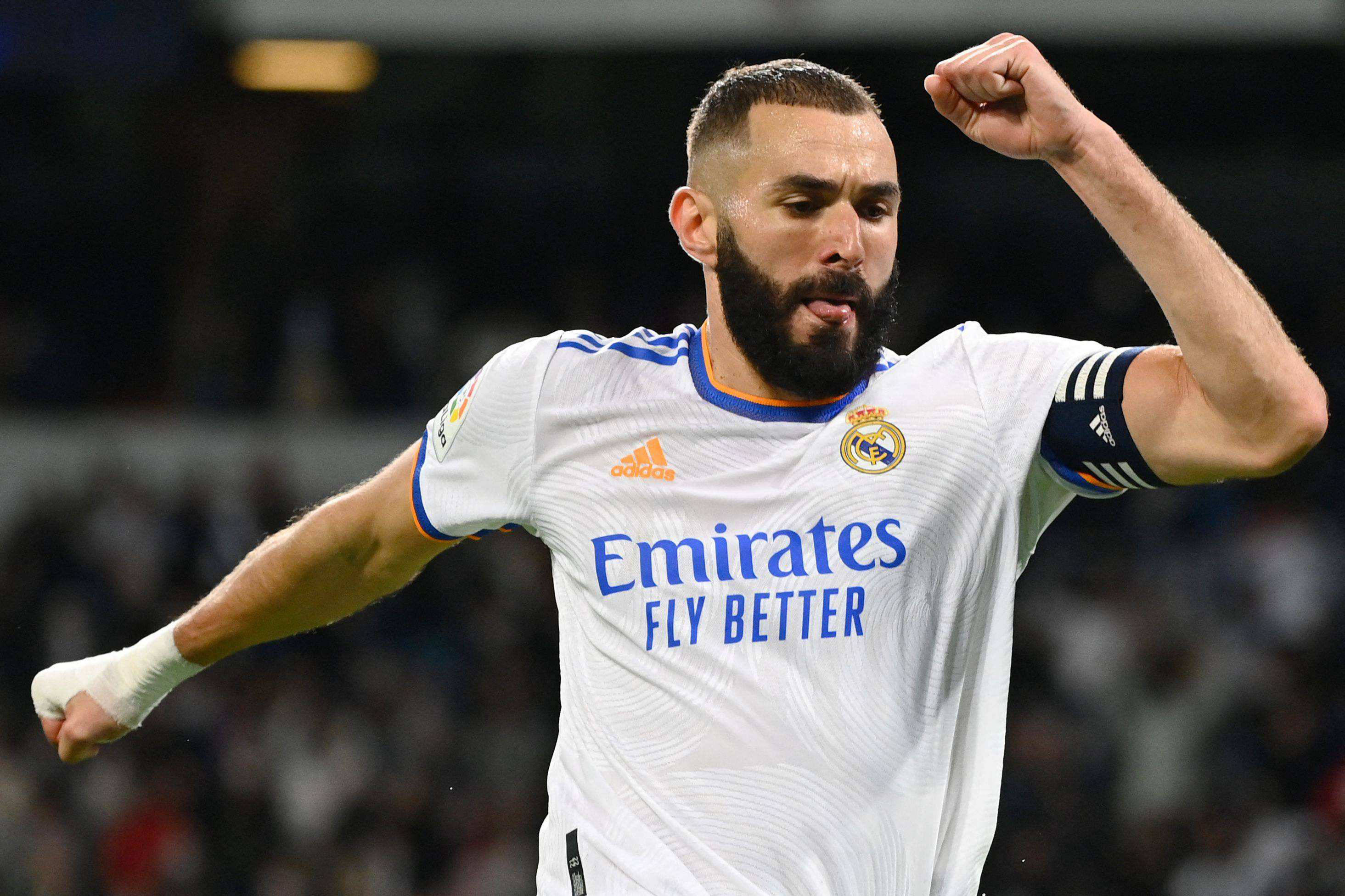 布莱顿内部会议纪要流出:清晨状态回暖,法甲使命明确,身体对抗强度拉满 布莱顿内部会议纪要流出:清晨状态回暖,法甲使命明确,身体对抗强度拉满