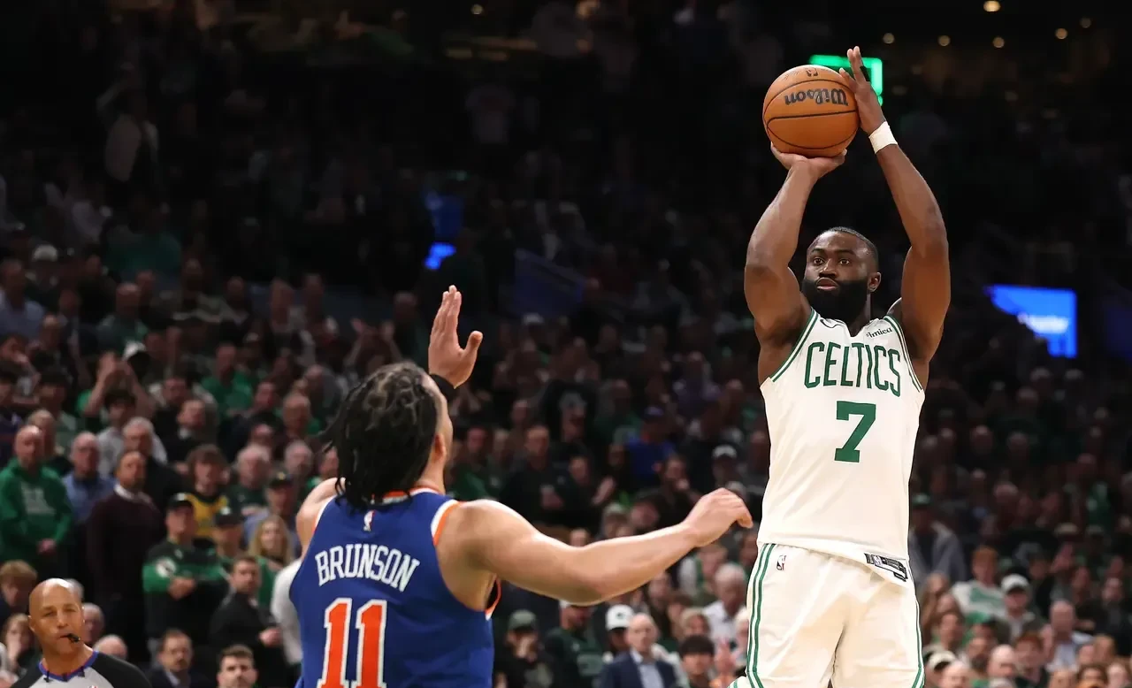 包含赛后阿斯顿维拉备战NBA常规赛;止住颓势细节曝光;态度坚定;临场指挥获称赞的词条 包含赛后阿斯顿维拉备战NBA常规赛;止住颓势细节曝光;态度坚定;临场指挥获称赞的词条