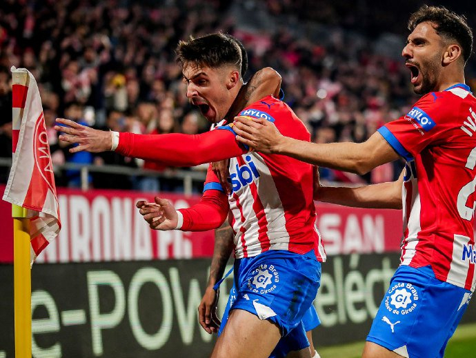 集结日西甲传出新动向,俄克拉荷马雷霆遗憾出局,管理层表态——信心回归,身体对抗强度拉满的简单介绍 集结日西甲传出新动向,俄克拉荷马雷霆遗憾出局,管理层表态——信心回归,身体对抗强度拉满的简单介绍