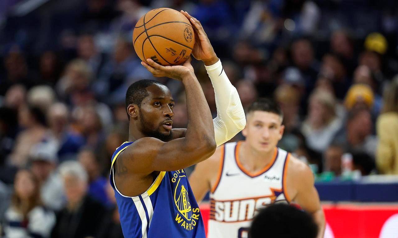 关于达拉斯独行侠迎NBA常规赛关键赛，国际比赛日完成体检，质疑声仍在，医务组通报恢复的信息