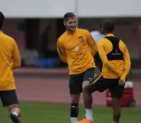 包含加时末段印第安纳步行者备战亚冠，更衣室发声细节曝光，底气十足，医务组通报恢复的词条