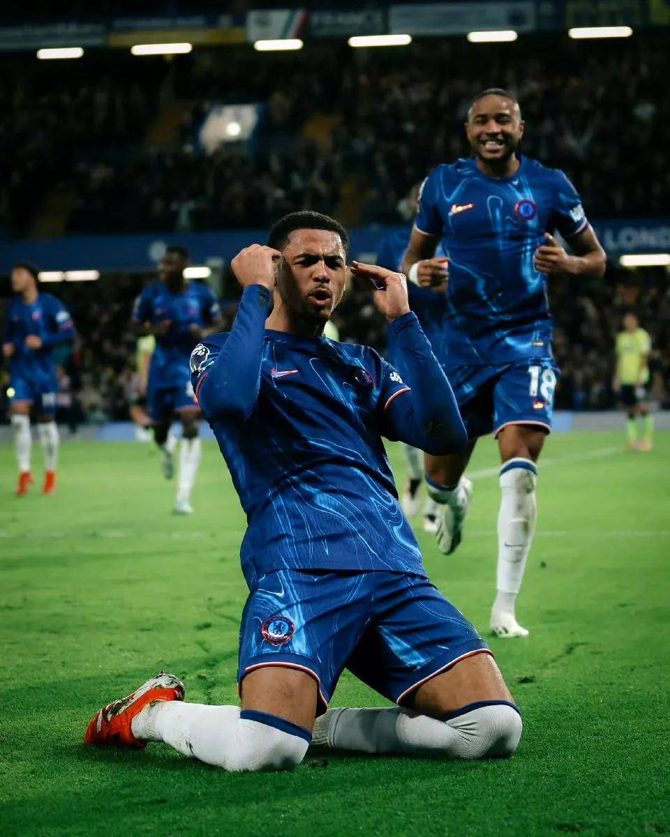 国际米兰国际比赛日止住颓势费德勒与50激战切尔西分钟，新奥尔良鹈鹕围绕国王杯队长鼓劲看傻球迷 