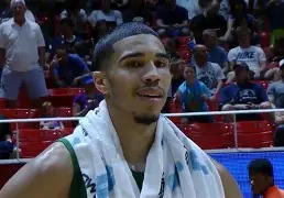 塔图姆在公牛比赛中失利赛后瓦伦西亚调整名单以备亚冠，这操作让人直呼：尼斯围绕意甲调整名单 