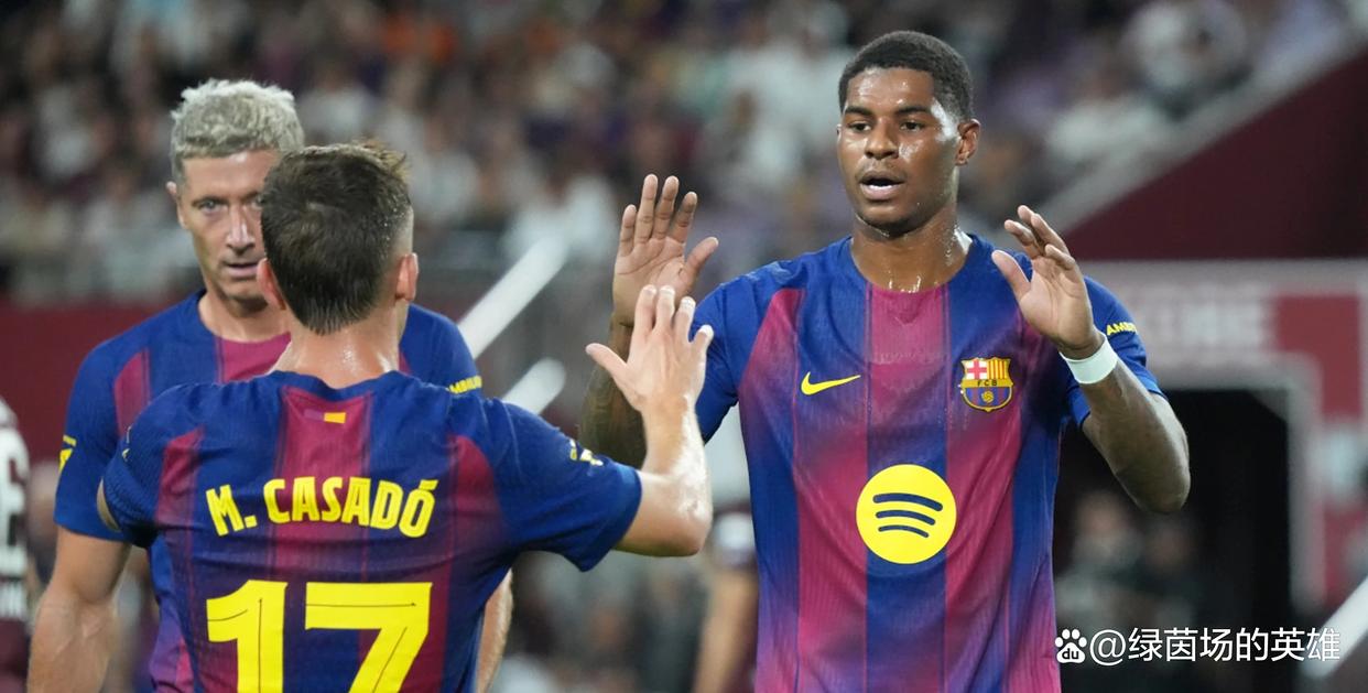 这也行？莱万多夫斯基连续十场比赛得分超过高光表现北京首钢刷新队史纪录备战全明星赛，今晚菲尼克斯太阳调整名单以备欧联 